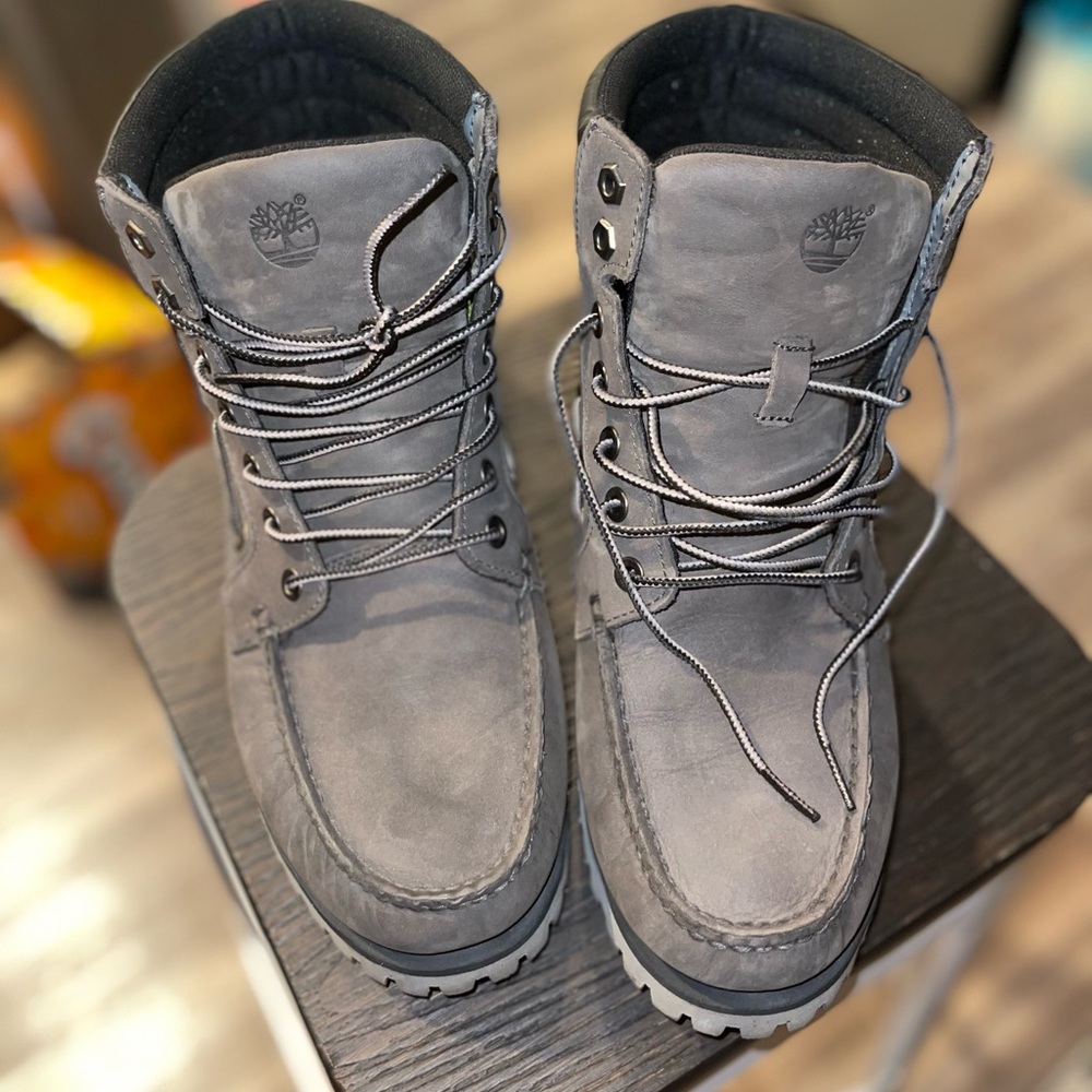 NWOT Timberland Men's Charcoal Lace-Up Boots